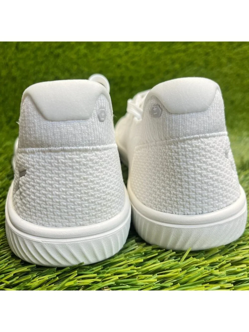 Flux Footwear Adapt Trainer White Womens Size 7.5 Athletic Knit Shoes Sneakers